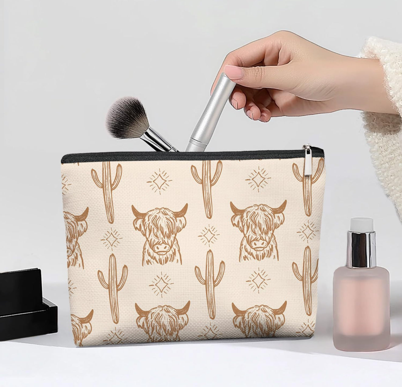 Makeup bag