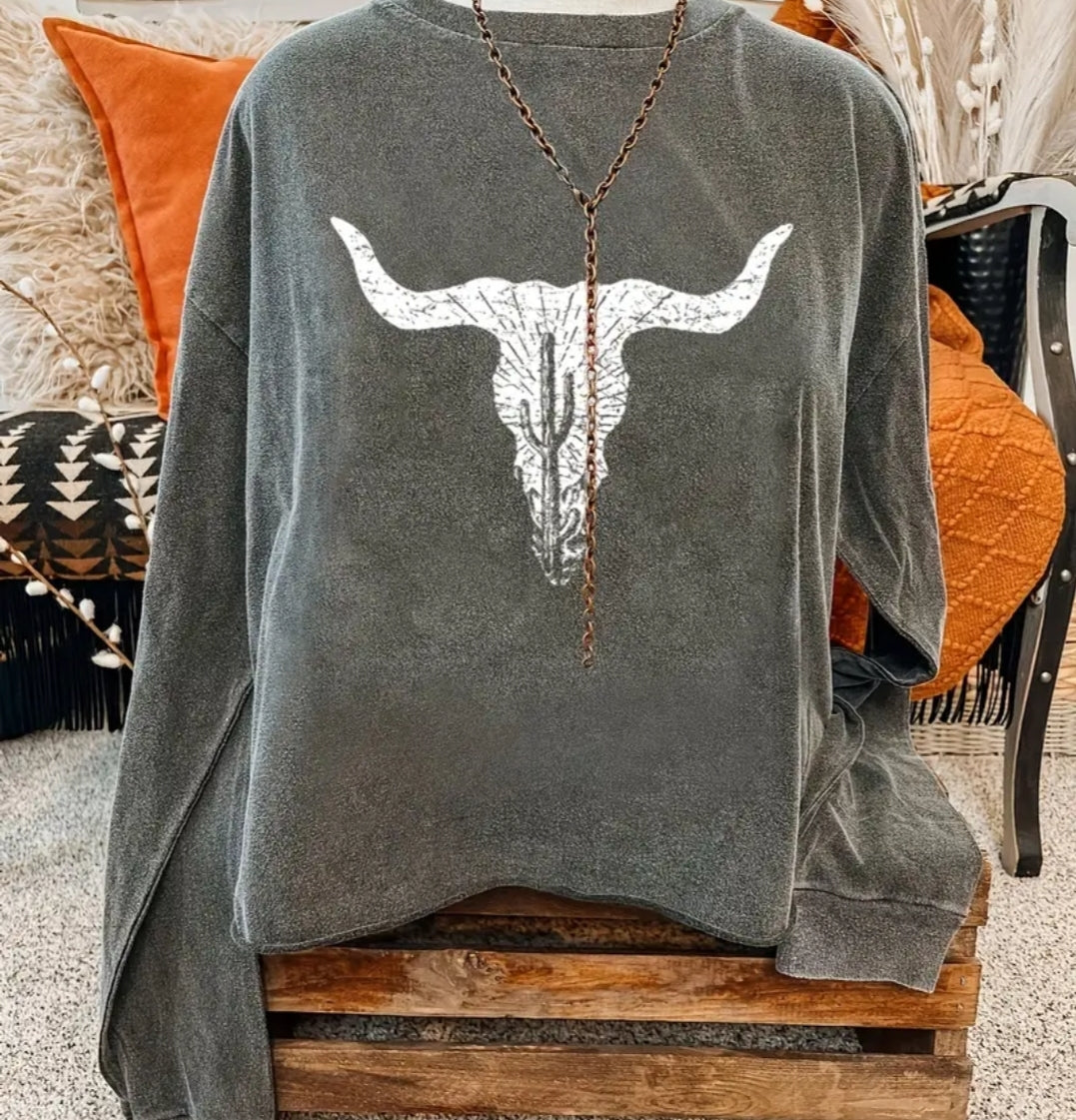Pullover sweatshirt