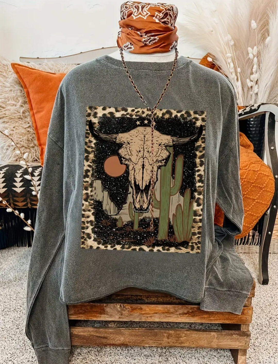 Long sleeve pullover